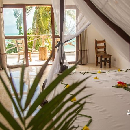 Uroa Zanzibar Vera Beach Hotel By Moonshine Dikoni 外观 照片