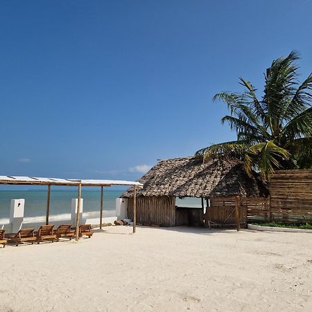 Uroa Zanzibar Vera Beach Hotel By Moonshine Dikoni 客房 照片