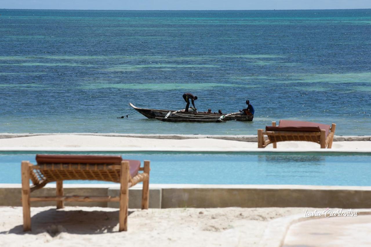 Uroa Zanzibar Vera Beach Hotel By Moonshine Dikoni 外观 照片