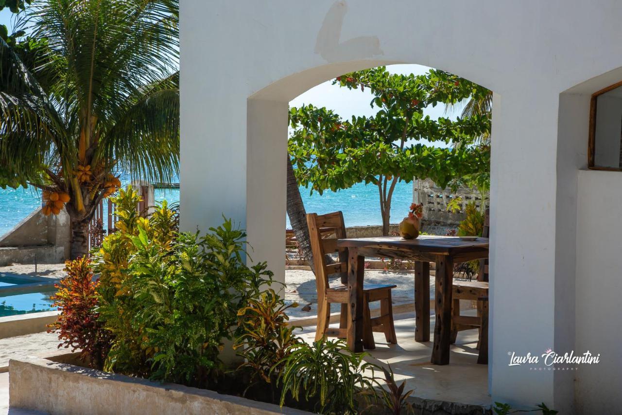 Uroa Zanzibar Vera Beach Hotel By Moonshine Dikoni 外观 照片