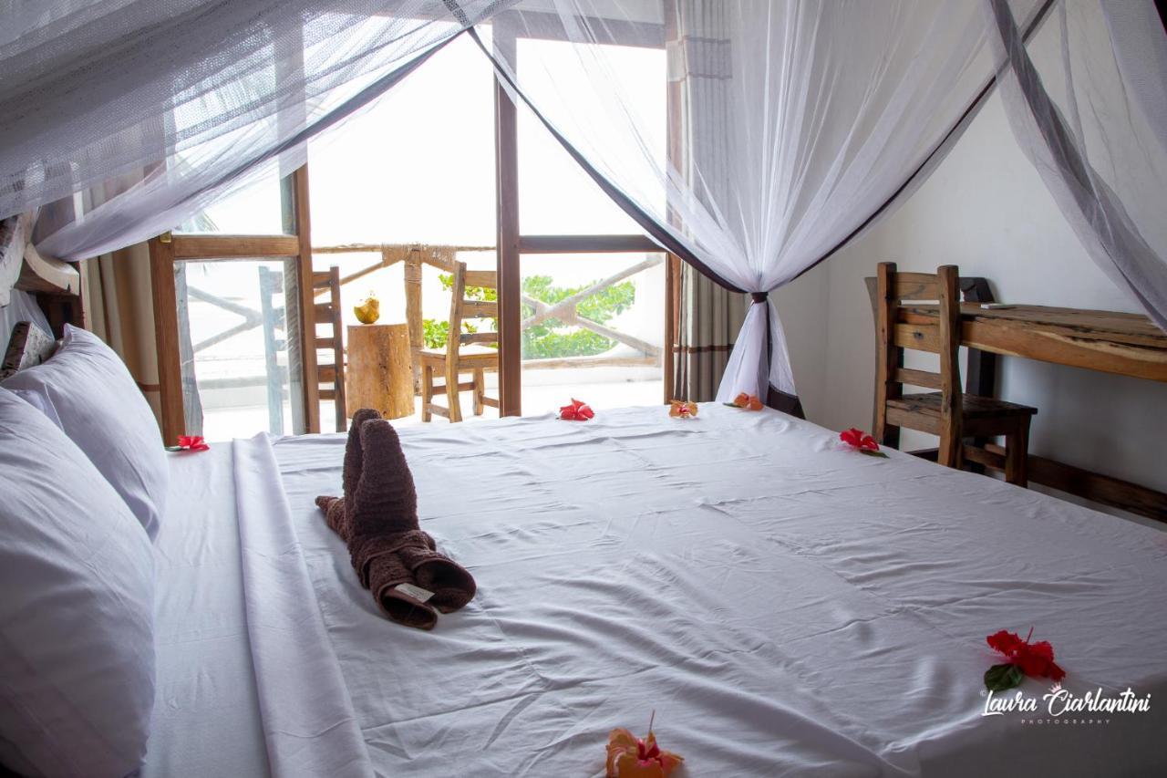 Uroa Zanzibar Vera Beach Hotel By Moonshine Dikoni 外观 照片