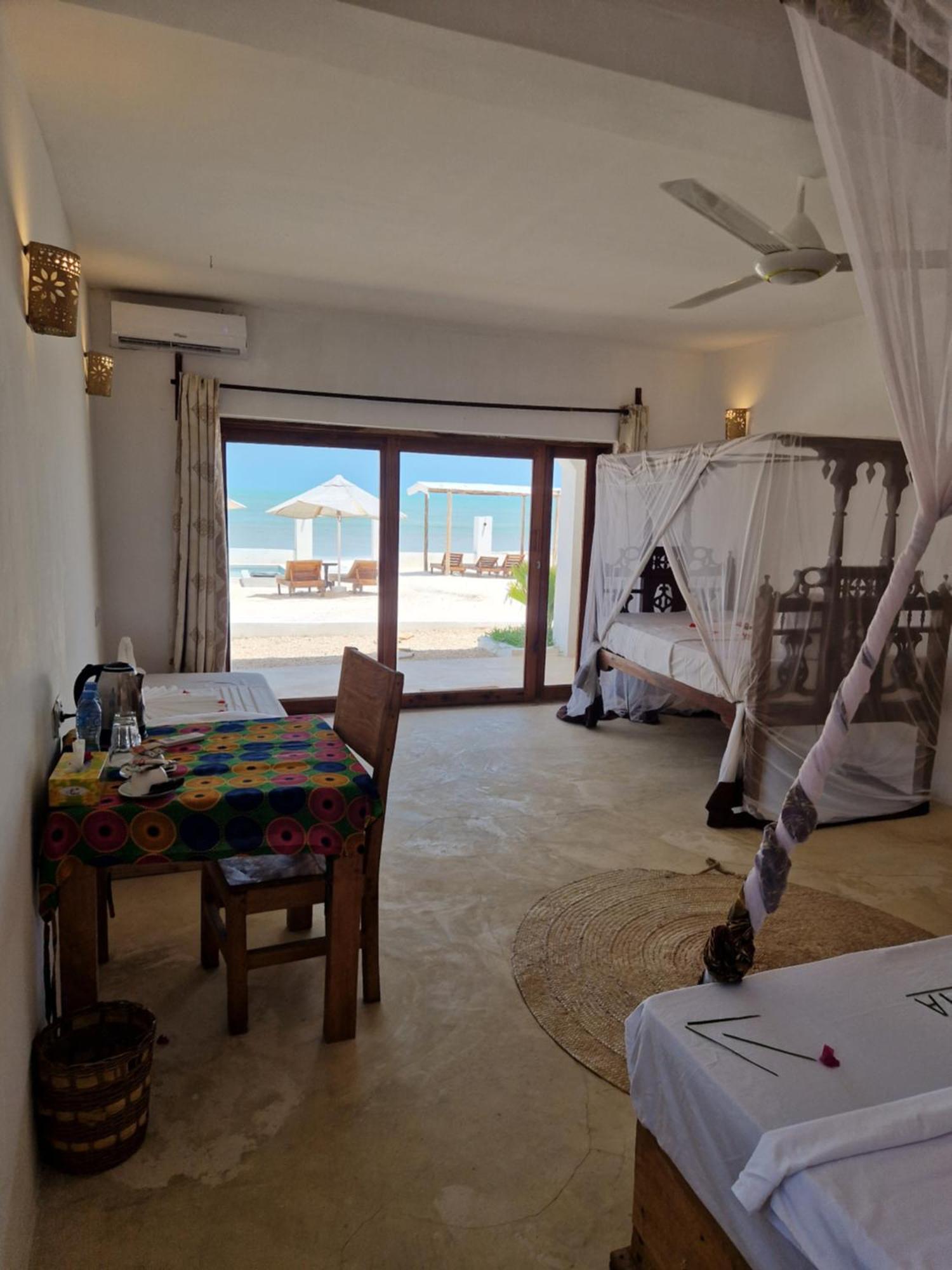 Uroa Zanzibar Vera Beach Hotel By Moonshine Dikoni 客房 照片