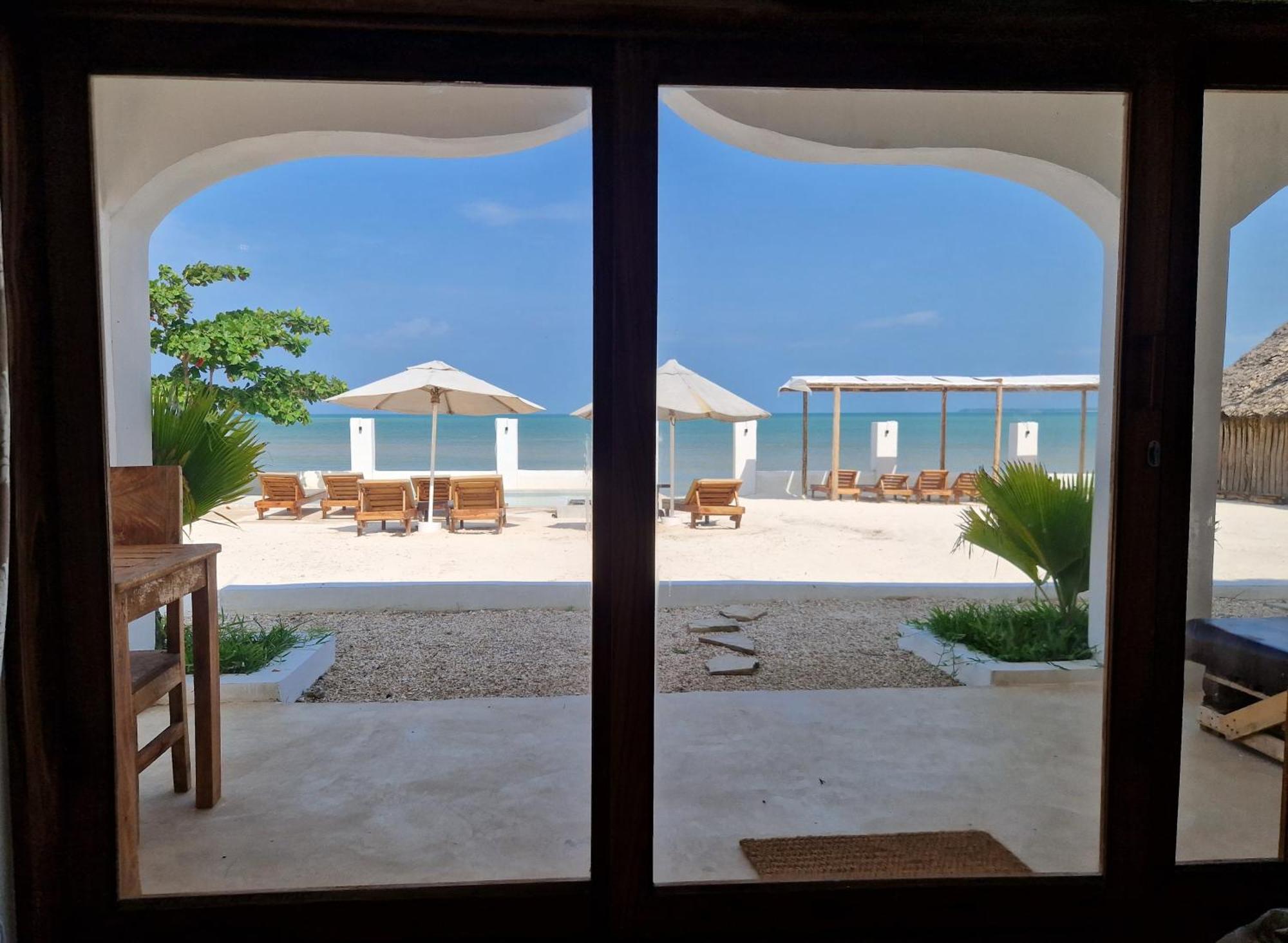 Uroa Zanzibar Vera Beach Hotel By Moonshine Dikoni 客房 照片